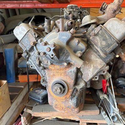 #1008 • V8 Motor
