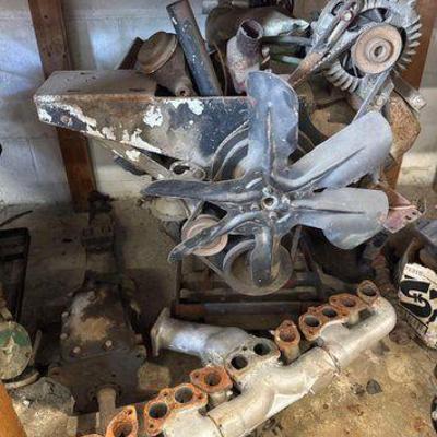 #1508 • DeSoto V8 Engine, Transmission, and Exhaust Manifold
