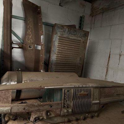 #2092 • DeSoto Dash, Ford Model A Hood, Fuel Tank, DeSoto Valence
