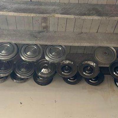 #2004 • 60 Wheel Covers
