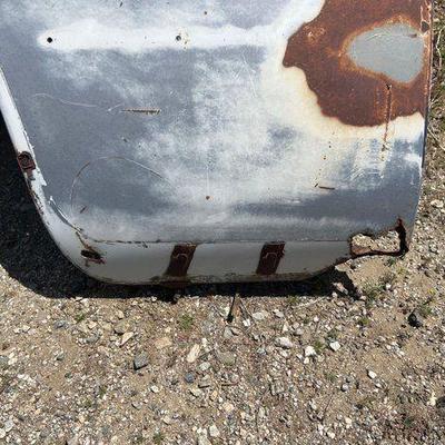 #724 • Front Fender
