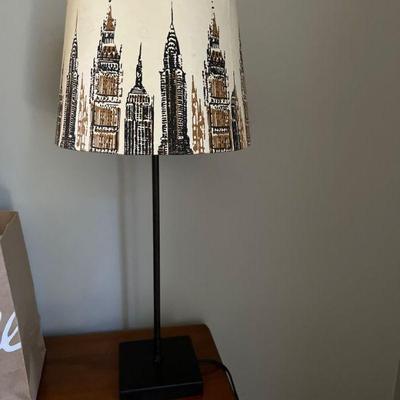 Table lamp