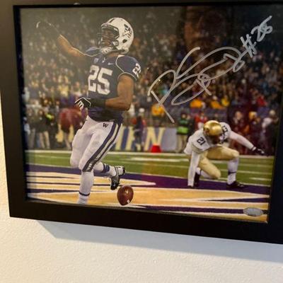 Signed Seahawks photograph