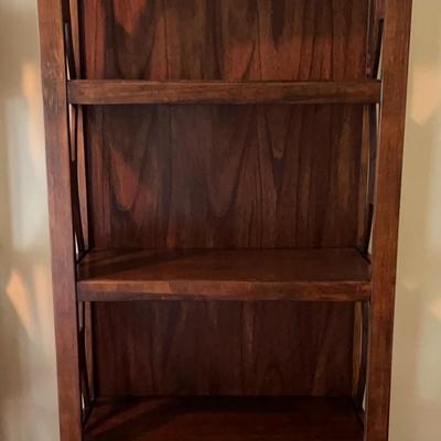 6’ Bookcase - Lot 2