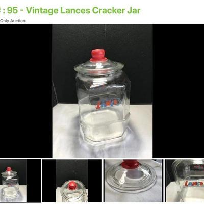 Lot # : 95 - Vintage Lances Cracker Jar
Octagonal shape and 13" tall jar with lid. Decal reads "From the House of Lance".
