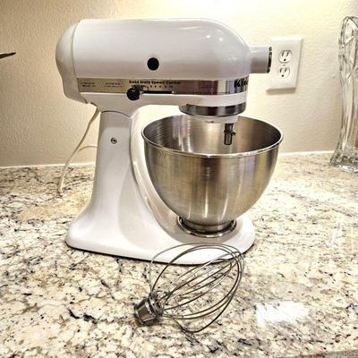  KitchenAid Classic Stand Mixer with Stainless Steel Bowl and Whisk.
