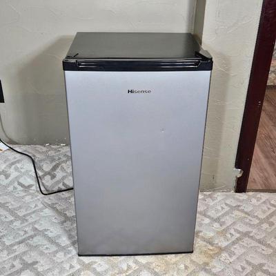 Hisense Mini Fridge - Compact and Functional.