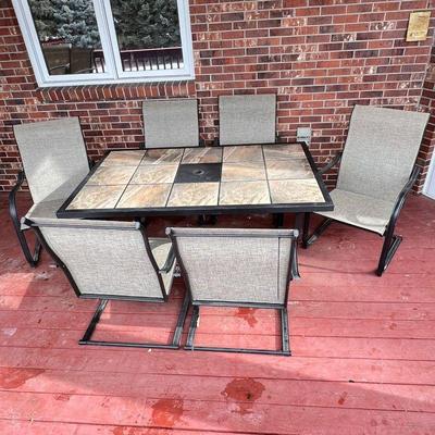 Outdoor dining set