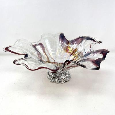  Beautiful Vetro Eseguito Murano Glass Footed Bowl with Decorative Silver Toned Base