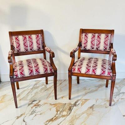  Set of 2 Vintage Style Chairs - Elegant Design with Red and Cream Upholstery.