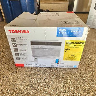  NIB Toshiba Window AC Unit Model RAC-WK0812ESC WRU - 8,000 BTUs Covers 350 Sq. Feet