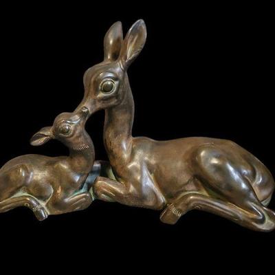 Italian Bronze Doe and Fawn Sculpture - Elegant Polished Finish, Made in Italy