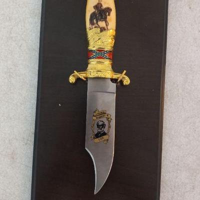 Vintage Franklin Mint General Robert E. Lee Bowie Knife with Plaque Wall Hanging - 6" x 14½"