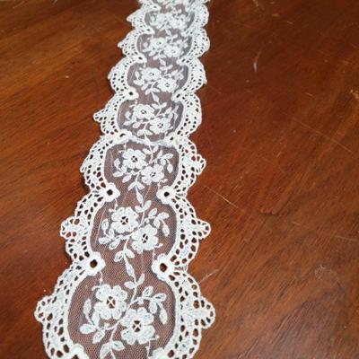 Battenburg lace take take 75 off (5)