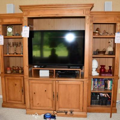 0763 family room