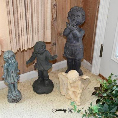0747 family room