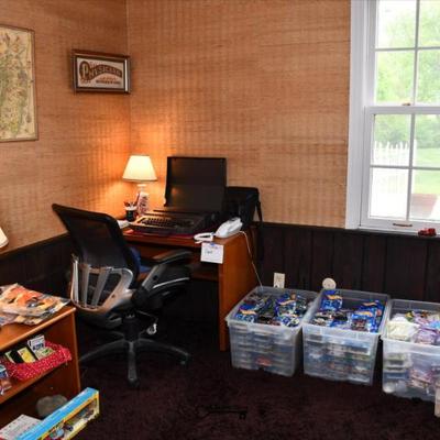 1045 laundry room