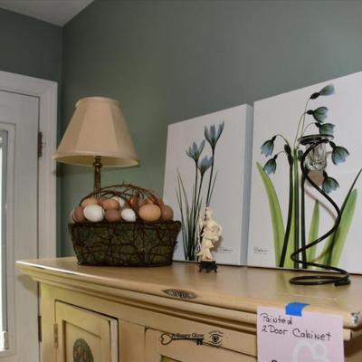 1040 laundry room