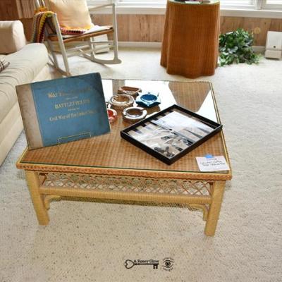 0736 family room