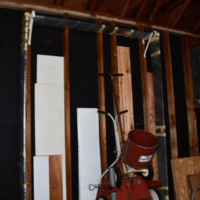 0142 out building