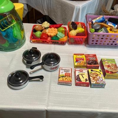 Play kitchen