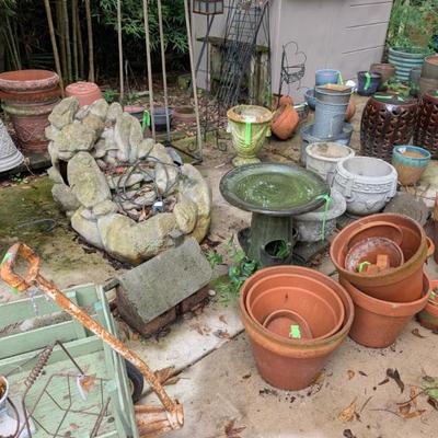 Concrete fountain