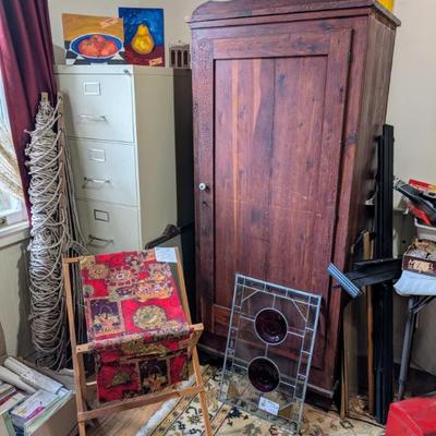 Filing cabinet, cedar robe