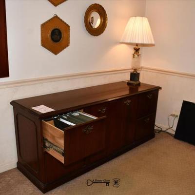 Sale Photo Thumbnail #194: 192 office