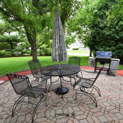 602 back yard