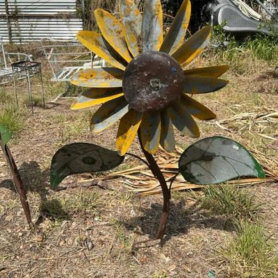 Black Eyed Susan Metal Yard Art