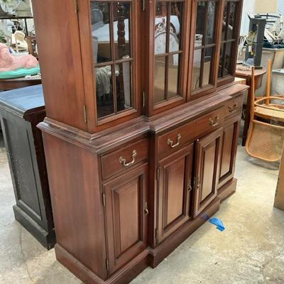 Mahogany China Cabinet 