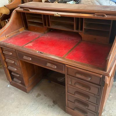 Vintage Oak Roll Top Desk With Twin Pedestals