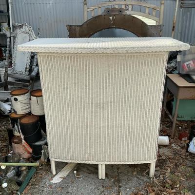 Wicker Serving Bar