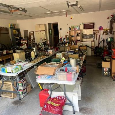 Estate sale photo