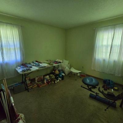 Sale Photo Thumbnail #37