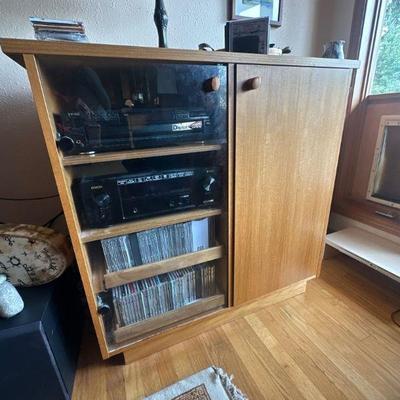 Entertainment stand