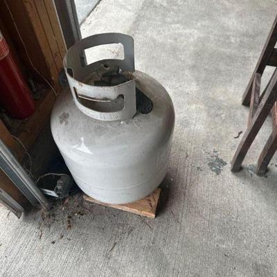 Propane tank