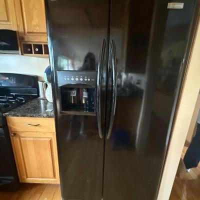 Frigidaire Refrigerator/Freezer