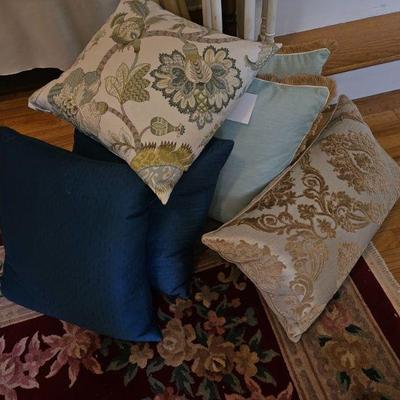 Sale Photo Thumbnail #110