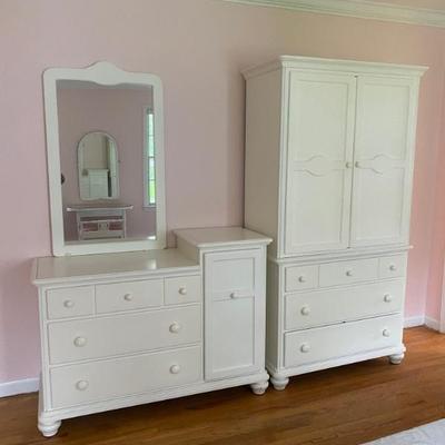 Estate Sales By Olga in North Caldwell 