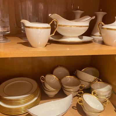 Estate Sales By Olga in North Caldwell 