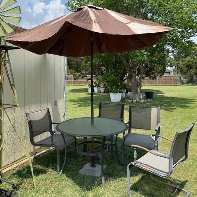 Create a Charming Outdoor Space with this Lovely Martha Stewart Living Patio Set! 