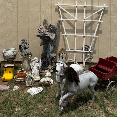 Get Ready to Spruce up Your Garden or Patio with this Charming Collection of Yard Art! 