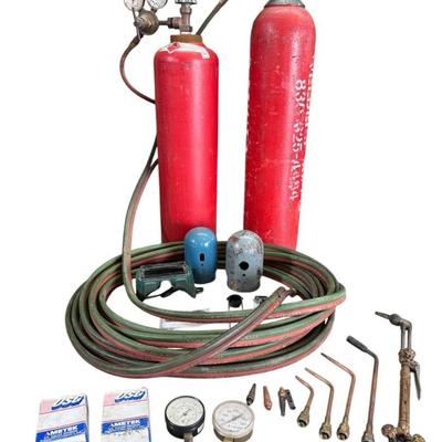 Victor Torch Set....For Any Welding or Cutting Job...This is a Good One!