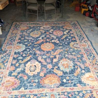 WOVEN WOOL RUG