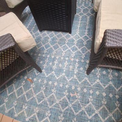 DECK RUG