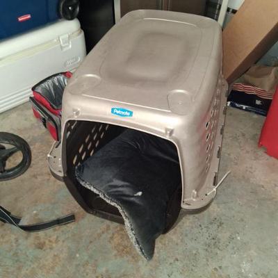LARGER DOG KENNEL CARRIER