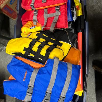 Sevylor Inflatable SkiBob FX In Excellent Condition With Water Toys And Lifejackets