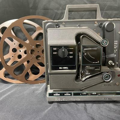Vintage Bell & Howell 2580 Filmosound 16mm Film Projector