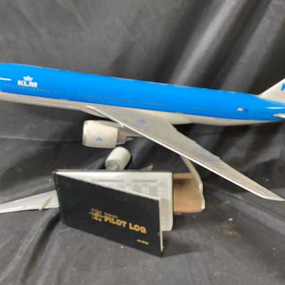 Boeing 777-300ER KLM The Flying Dutchman Model Plane